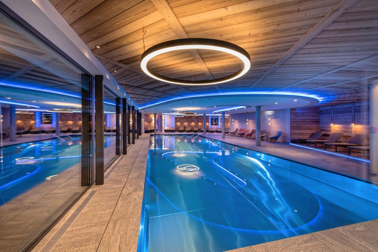 Hotel Alpinhotel Berghaus 4*