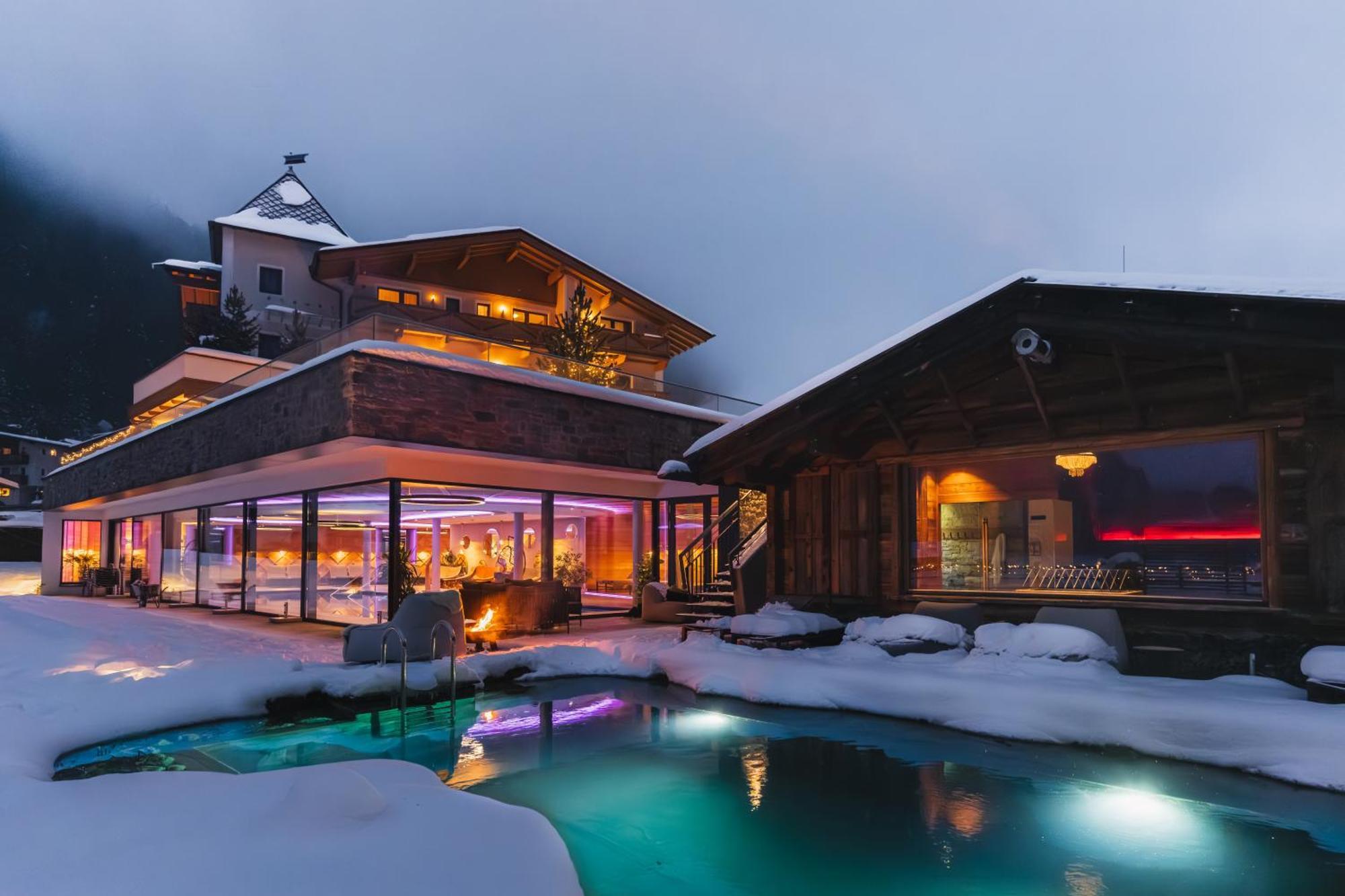 Alpinhotel Berghaus Hotel 4*